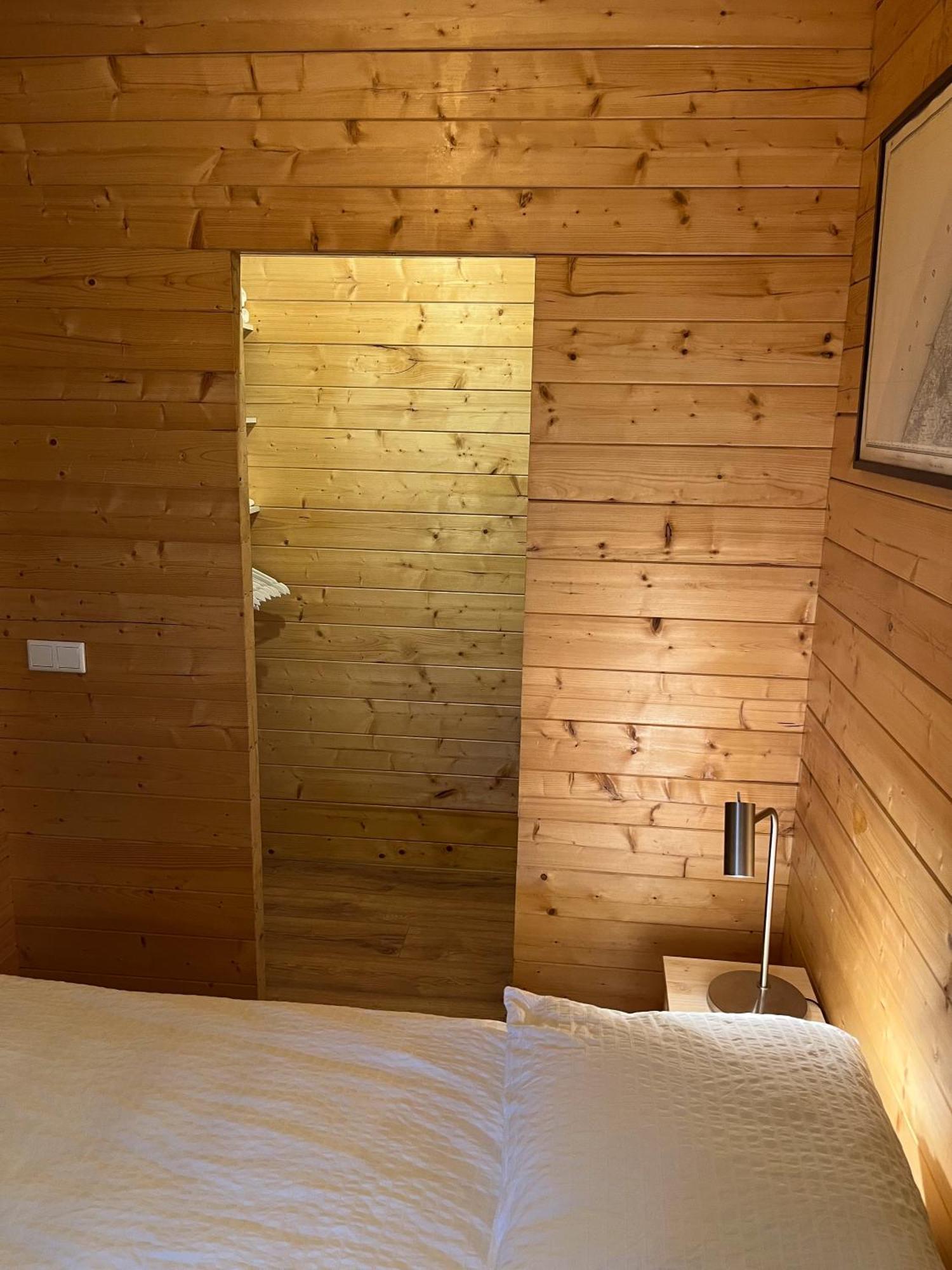 Luxe En Ruim Chalet Met Airco Bij Leekstermeer Matsloot Eksteriør bilde