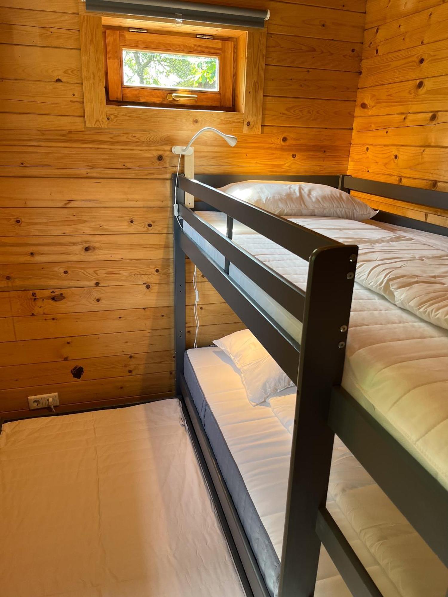 Luxe En Ruim Chalet Met Airco Bij Leekstermeer Matsloot Eksteriør bilde