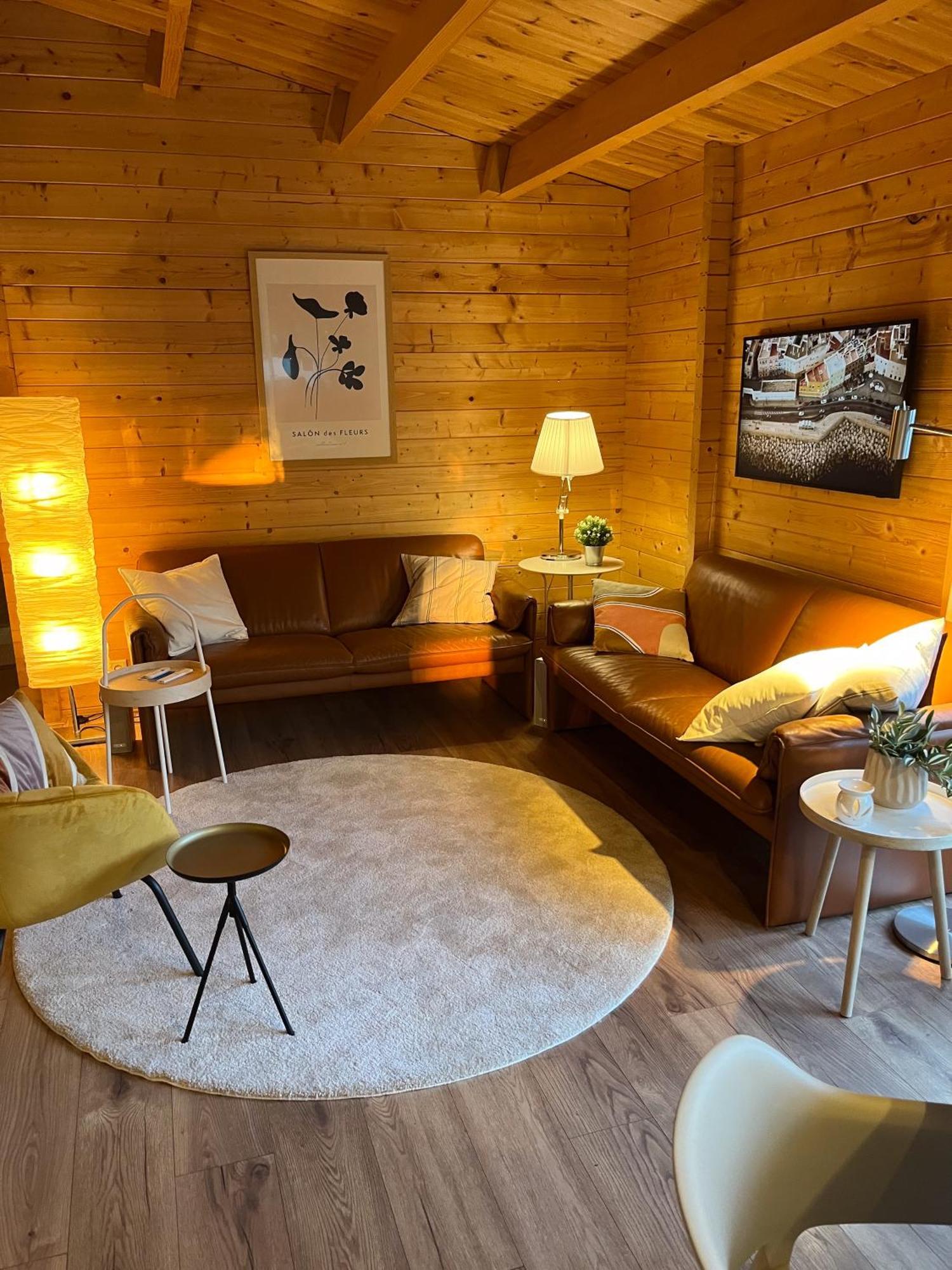 Luxe En Ruim Chalet Met Airco Bij Leekstermeer Matsloot Eksteriør bilde